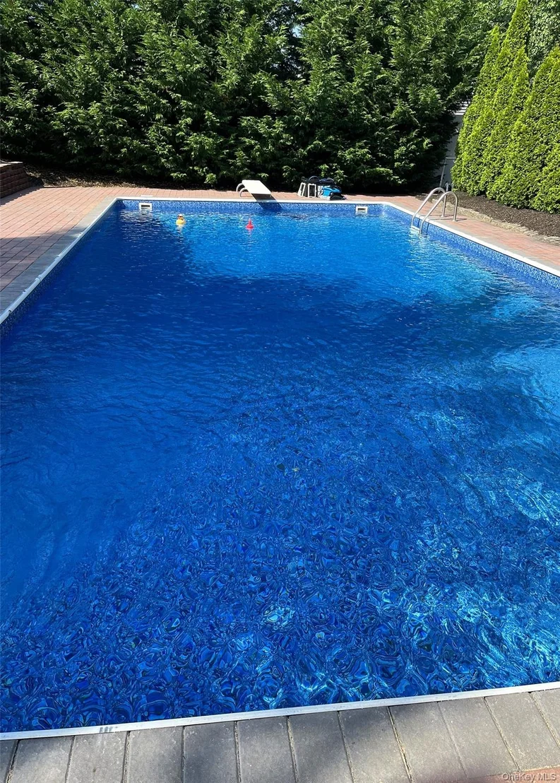 Photo of 167 Glenmere Way