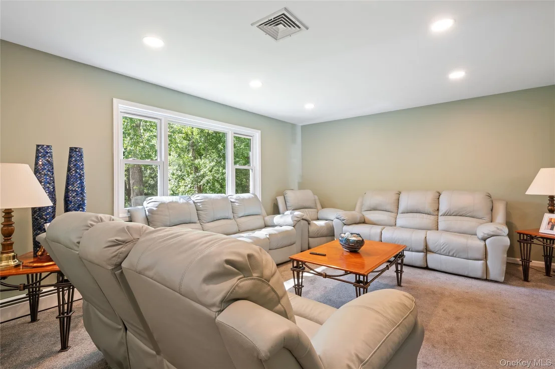 Photo of 46 Rogers Road