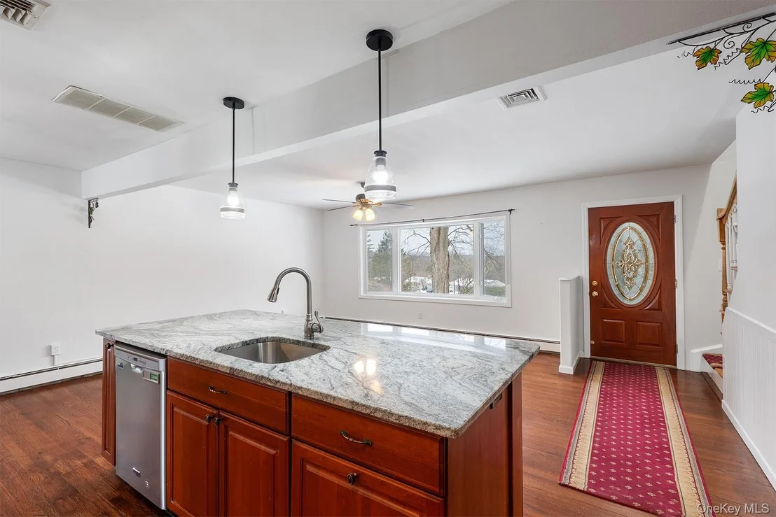 Photo of 18 Steiner Drive