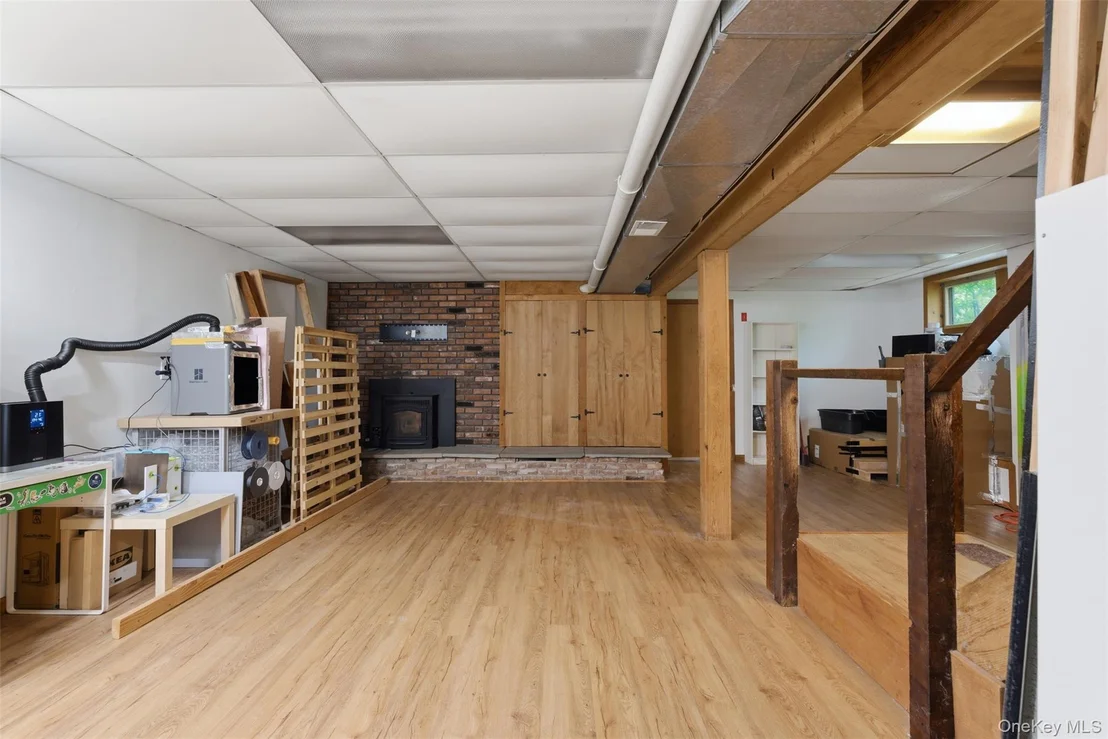 Photo of 8 Upper Shad Road