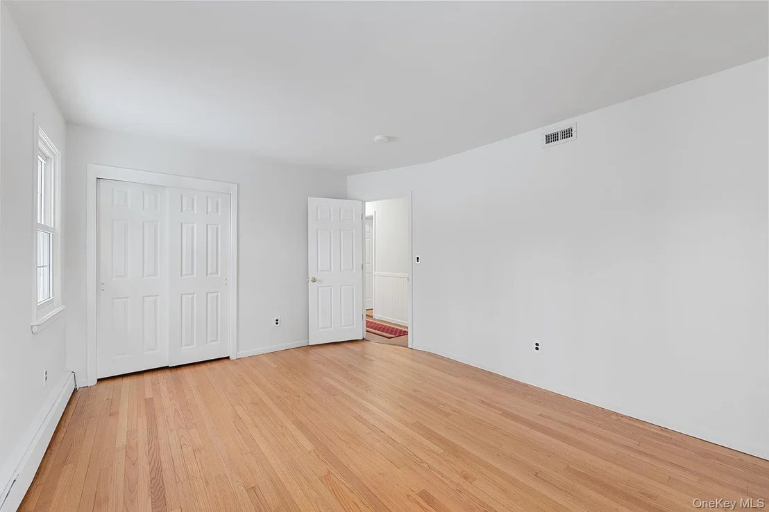 Photo of 18 Steiner Drive