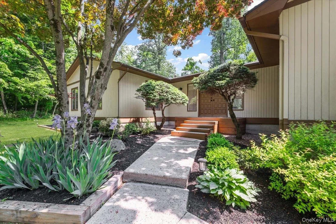 Photo of 20 Aberdeen Drive