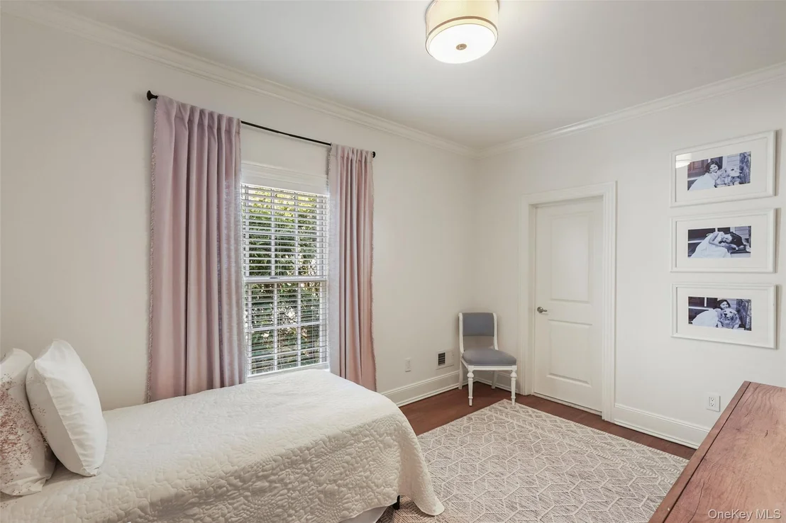 Photo of 680 Milton Road
