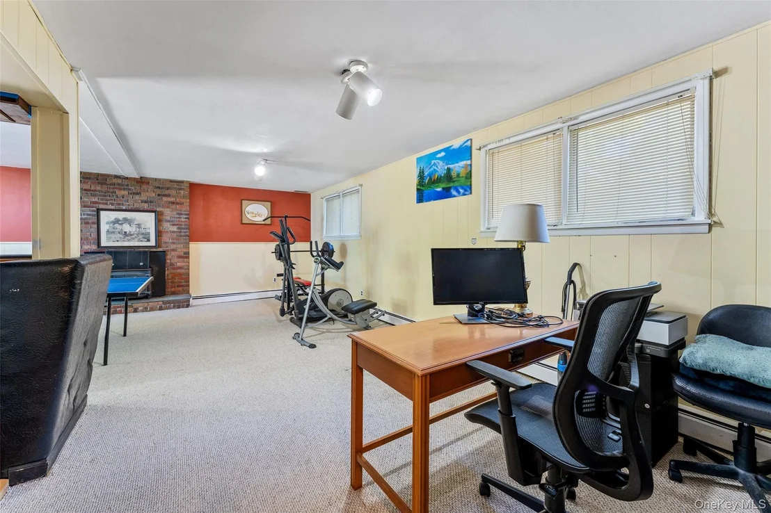 Photo of 182 Geymer Drive