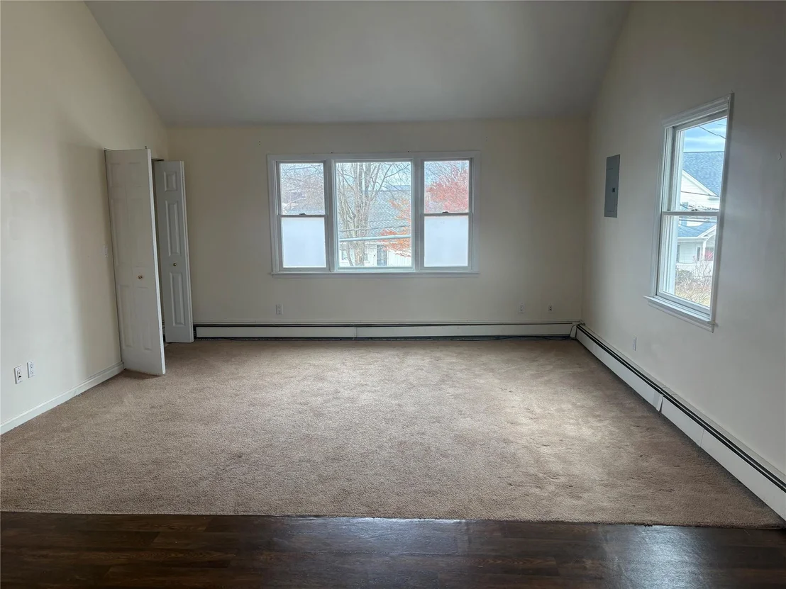 Photo of 29 Meade Avenue