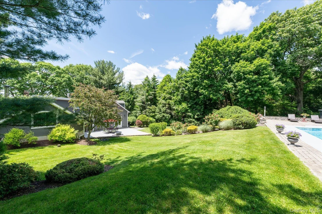 Photo of 12 Sun Hill Road
