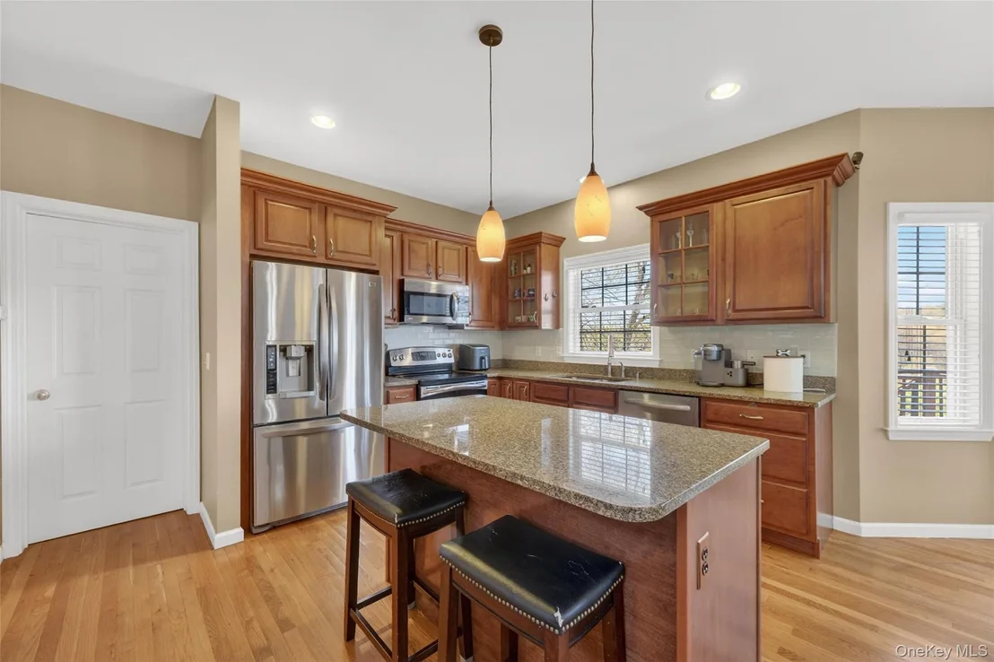 Photo of 72 Brookside Lane