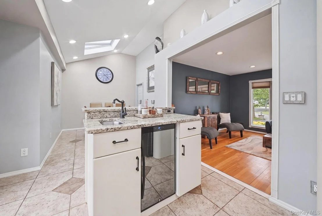 Photo of 5 Delaware Avenue