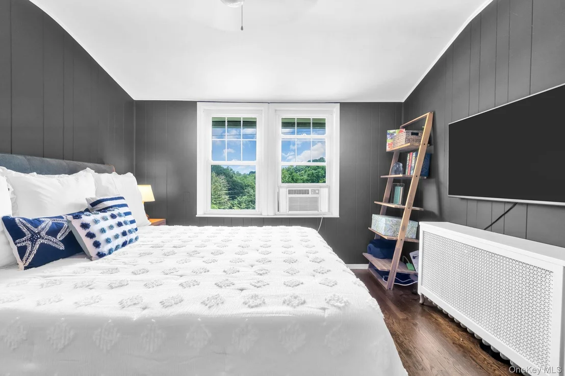 Photo of 24 Howard Avenue