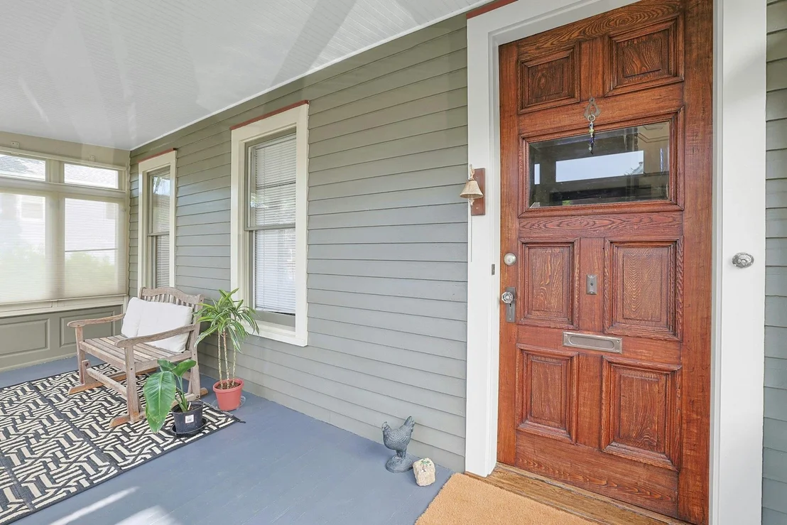Photo of 1104 Elm Street