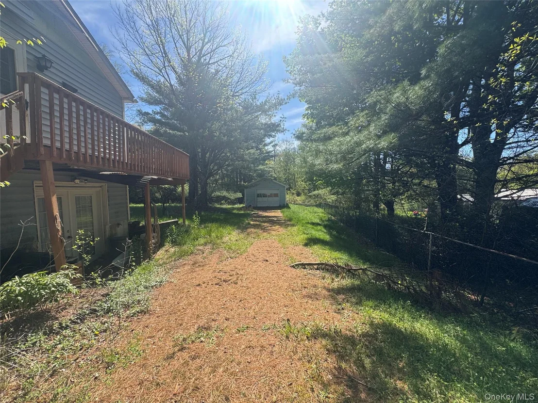 Photo of 1613 Forestburgh Road