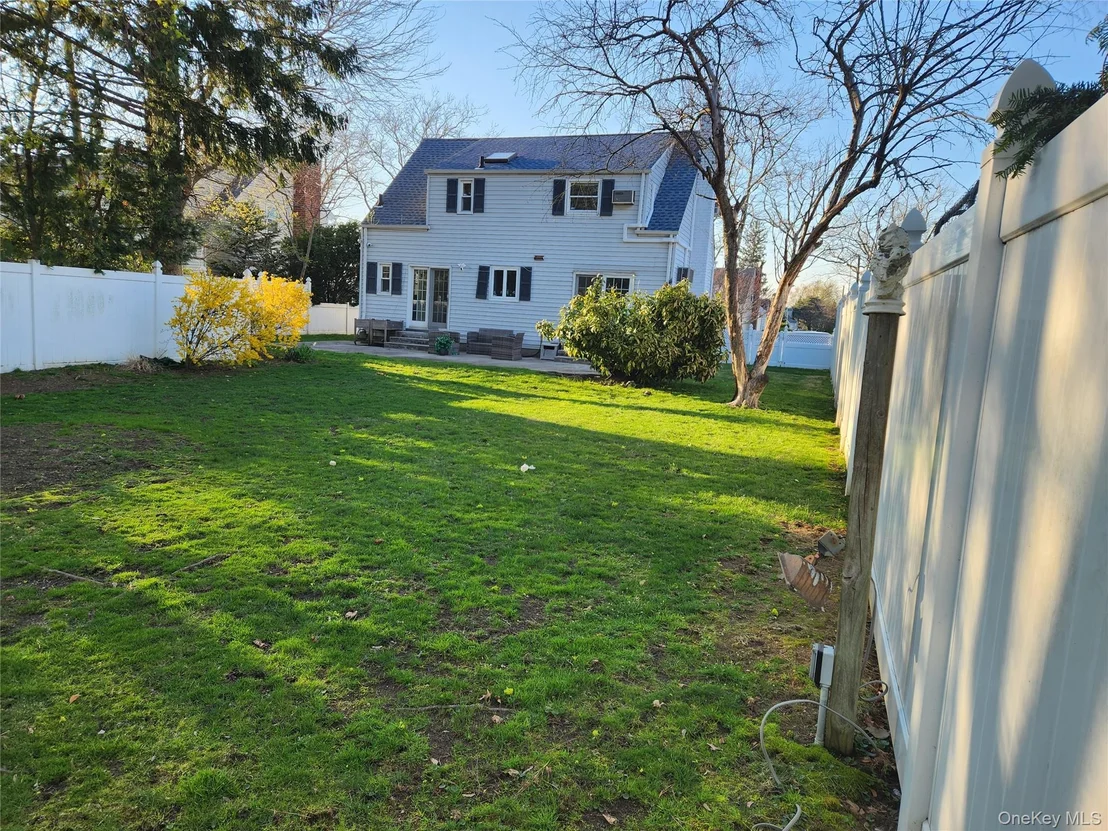Photo of 142 Morris Parkway