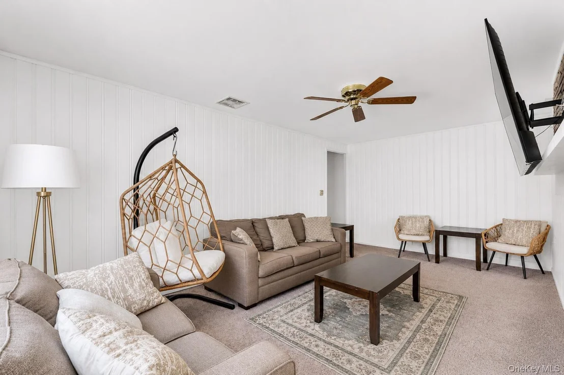 Photo of 11 Empress Pines Drive