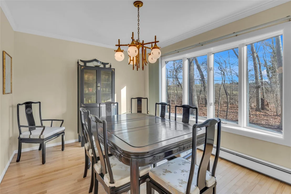 Photo of 12 Red Oak Road