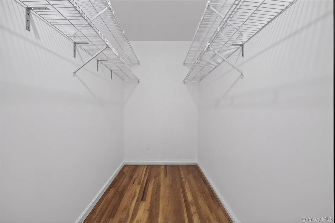 Photo of 16 Apple Summit Lane