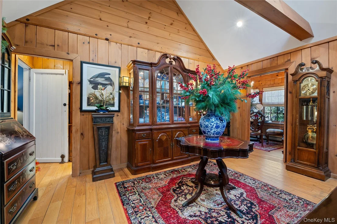 Photo of 136 Beach Road
