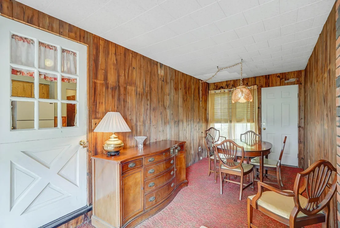 Photo of 108 Foster Boulevard