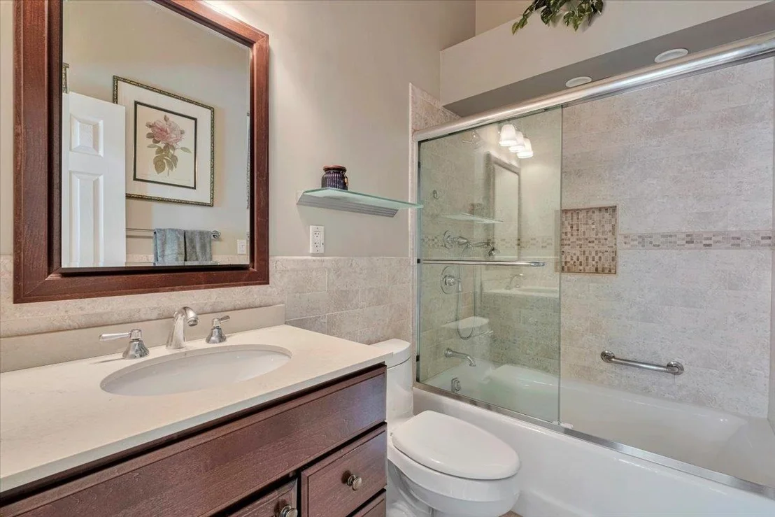 Photo of 1206 Pondside Drive
