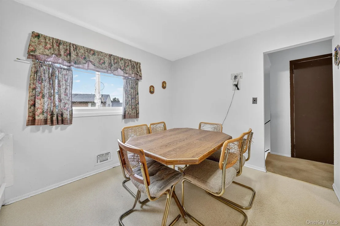 Photo of 5 Coyne Drive
