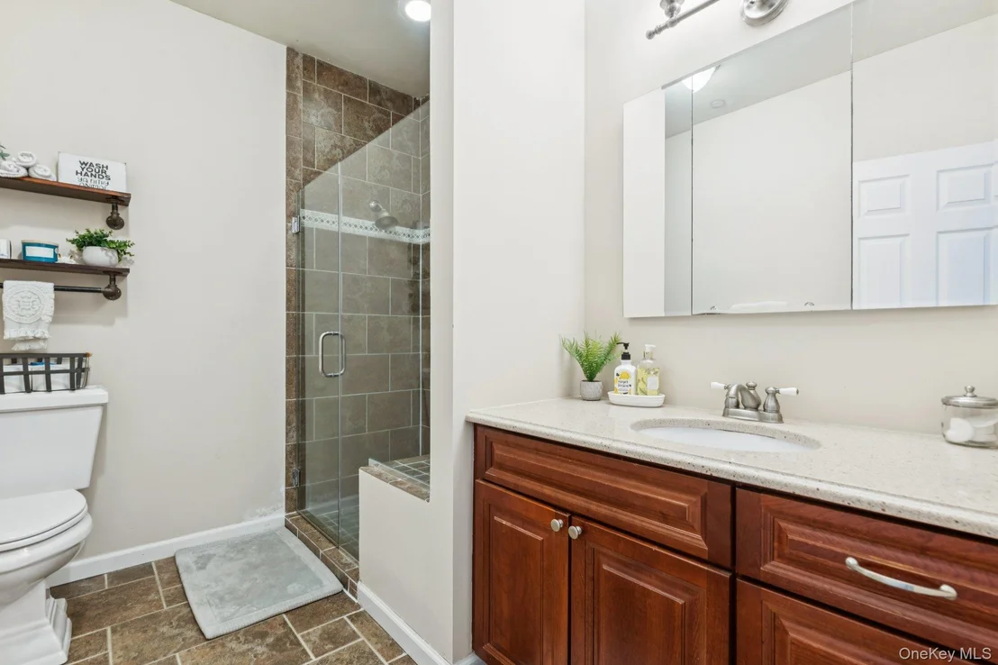 Photo of 808 Emily Drive