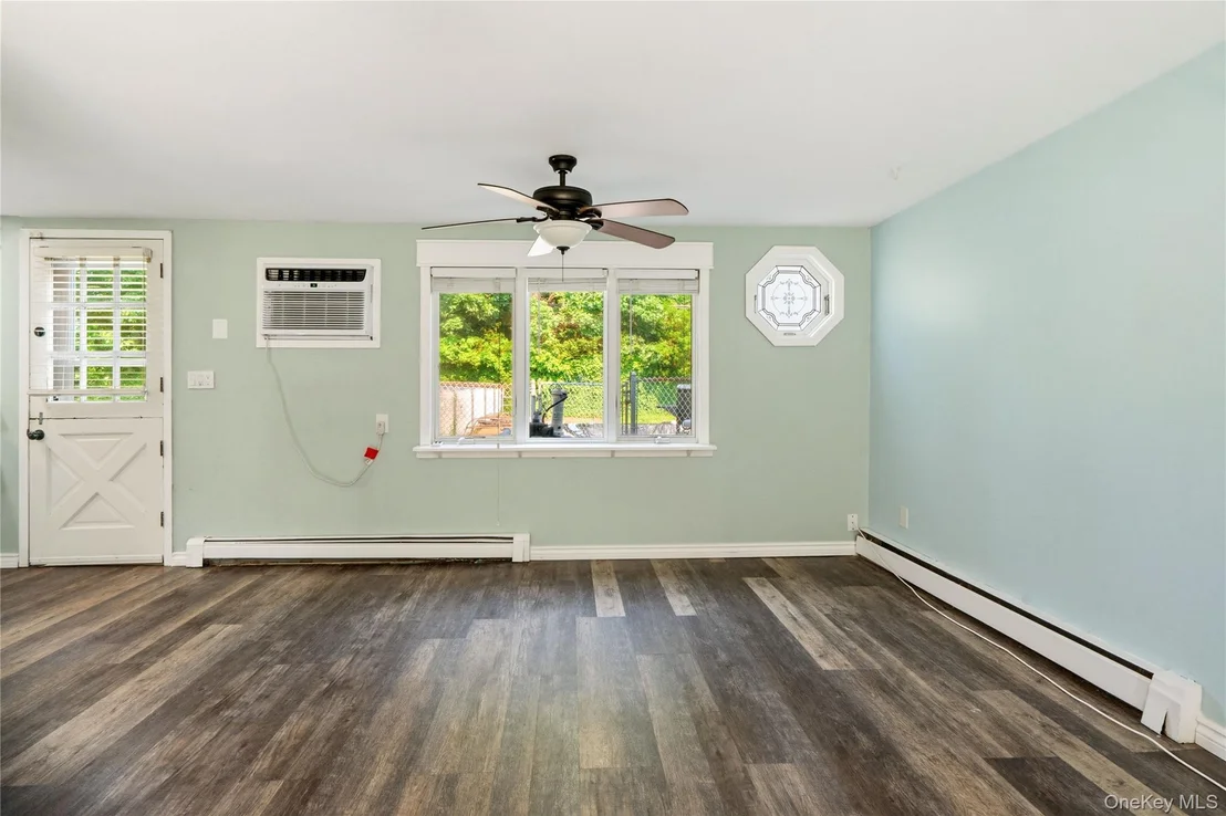 Photo of 21 Hackberry Lane
