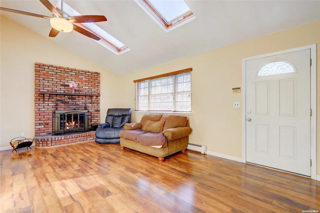 Photo of 83 Cypress Drive