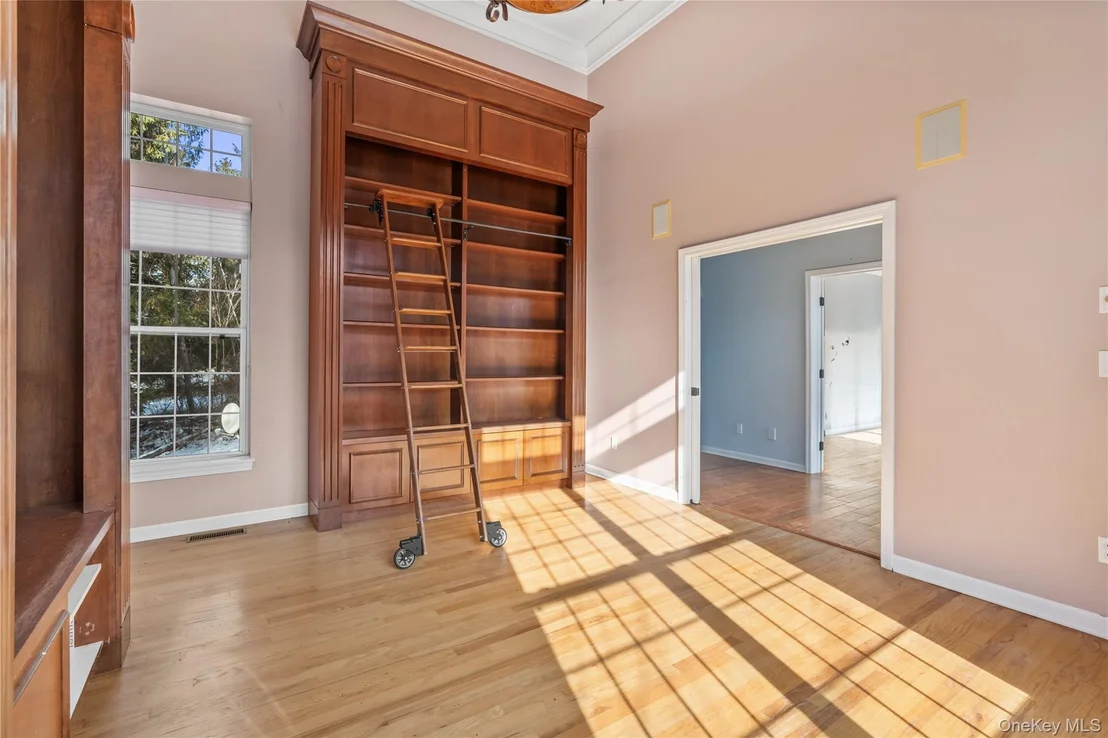 Photo of 2 Bridle Way