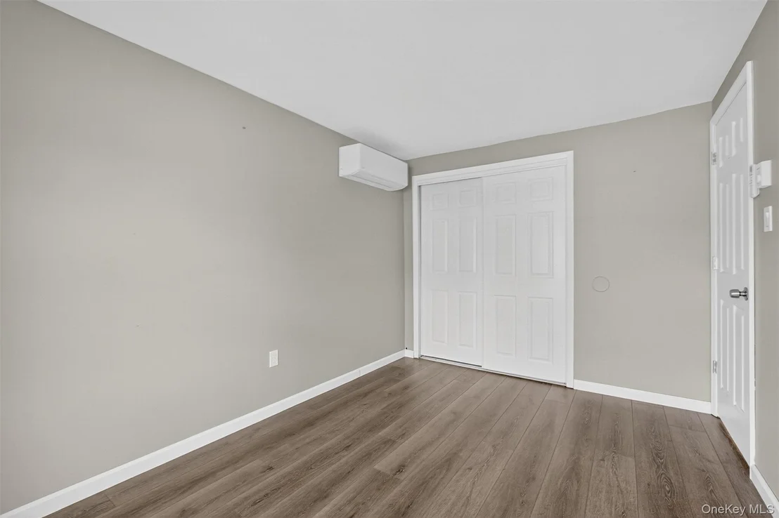 Photo of 336 Hudson Avenue