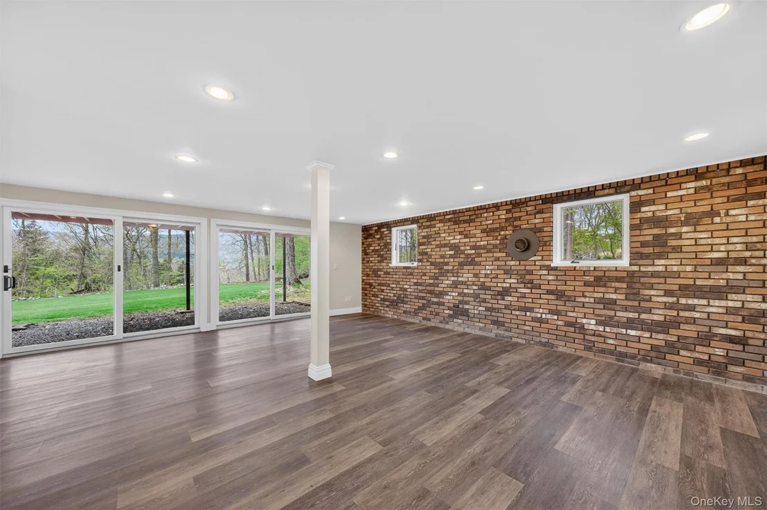 Photo of 69 Hy Vue Terrace