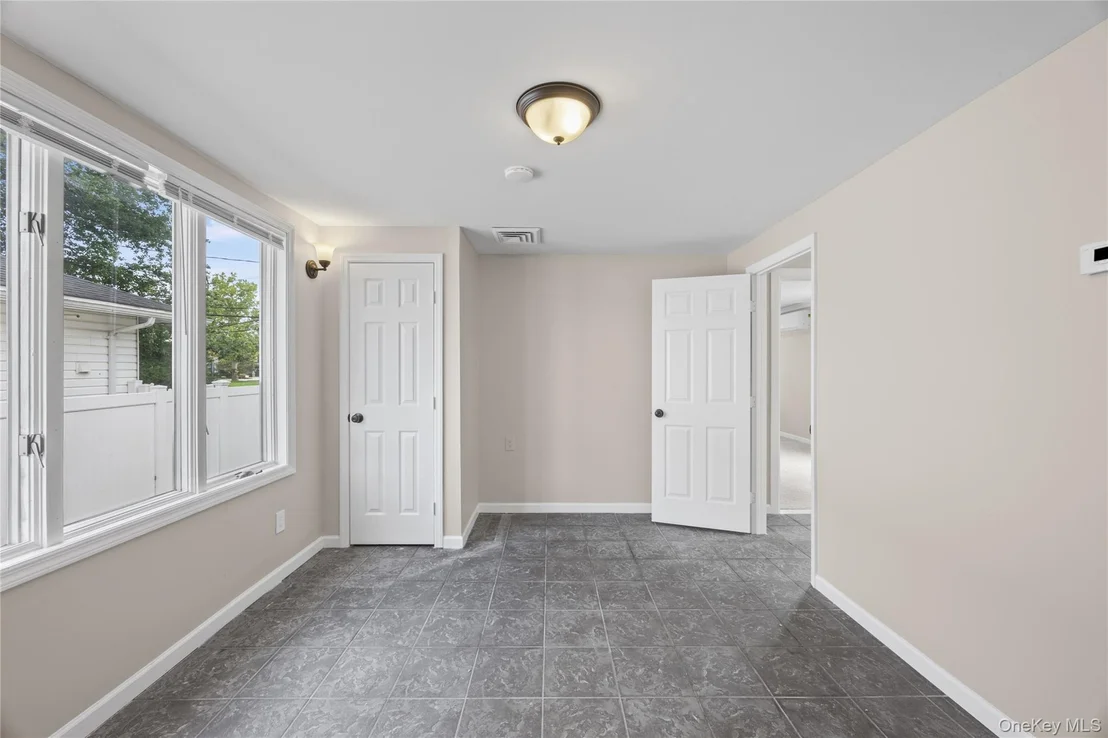 Photo of 31 Cherry Avenue