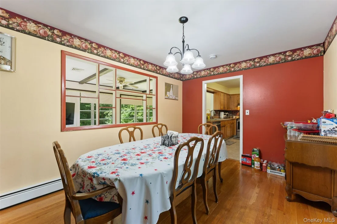 Photo of 182 Geymer Drive