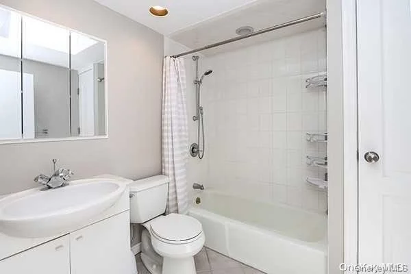 Photo of 2762 Beach Drive