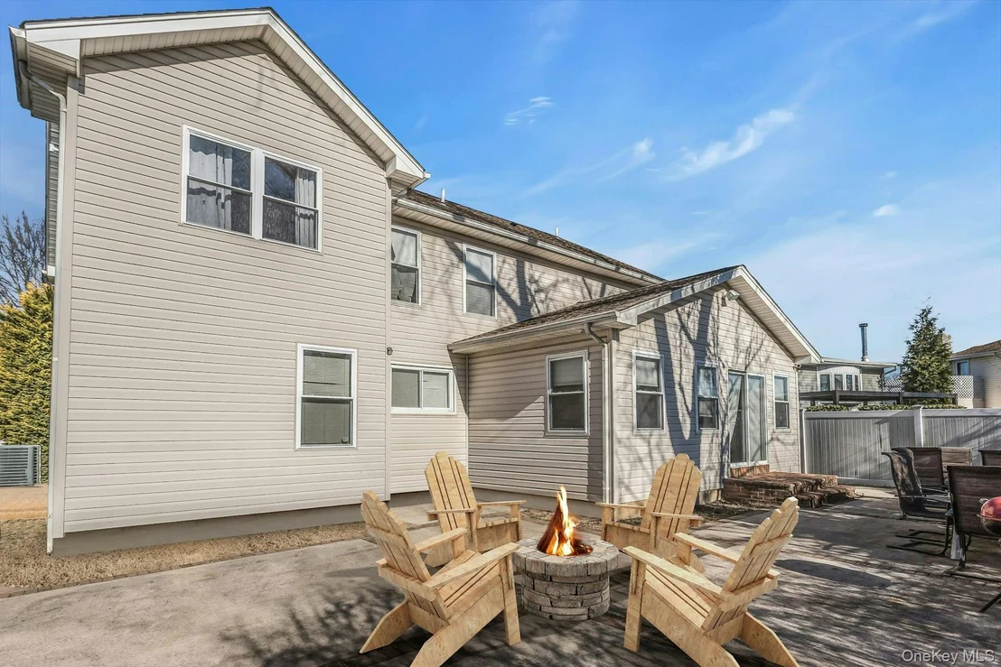 Photo of 4 Laurette Lane