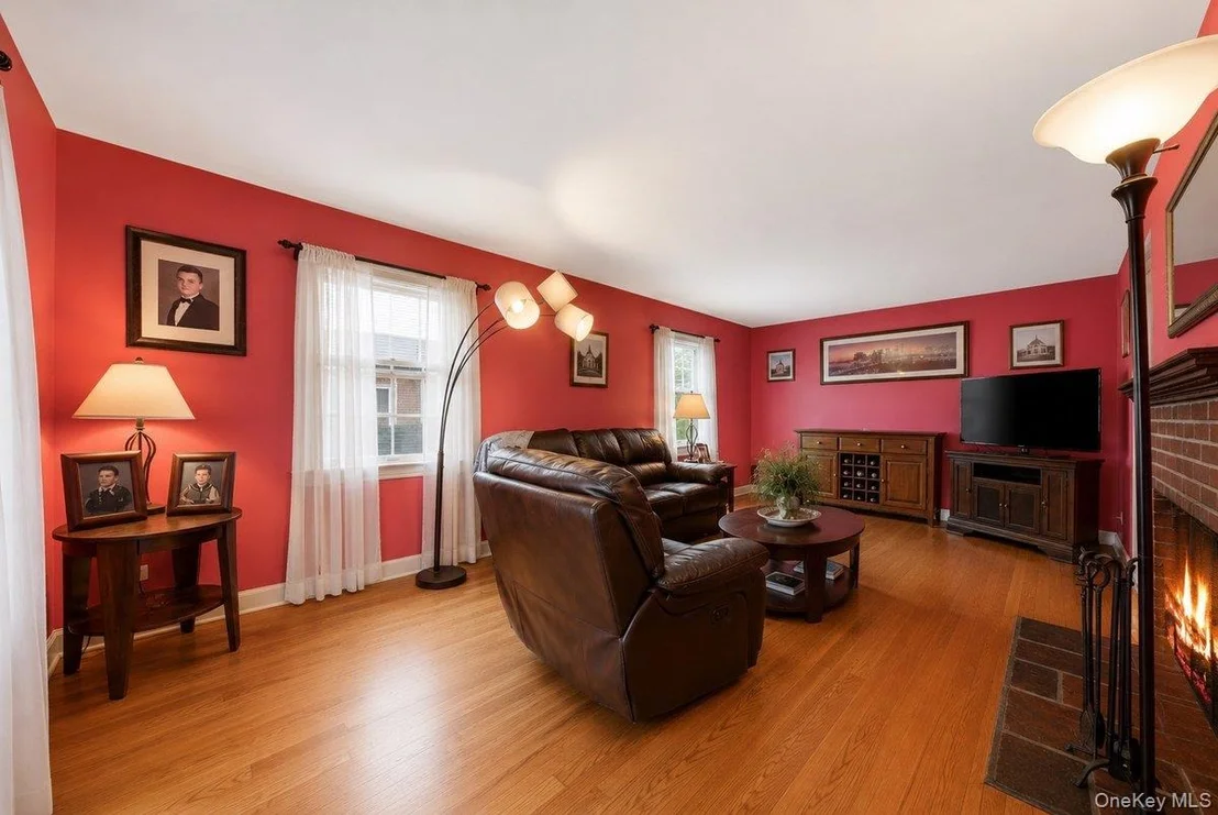 Photo of 85 Halstead Avenue