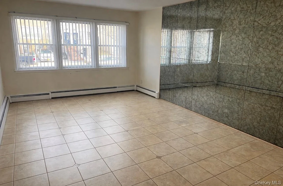 Photo of 1613 Stadium Avenue