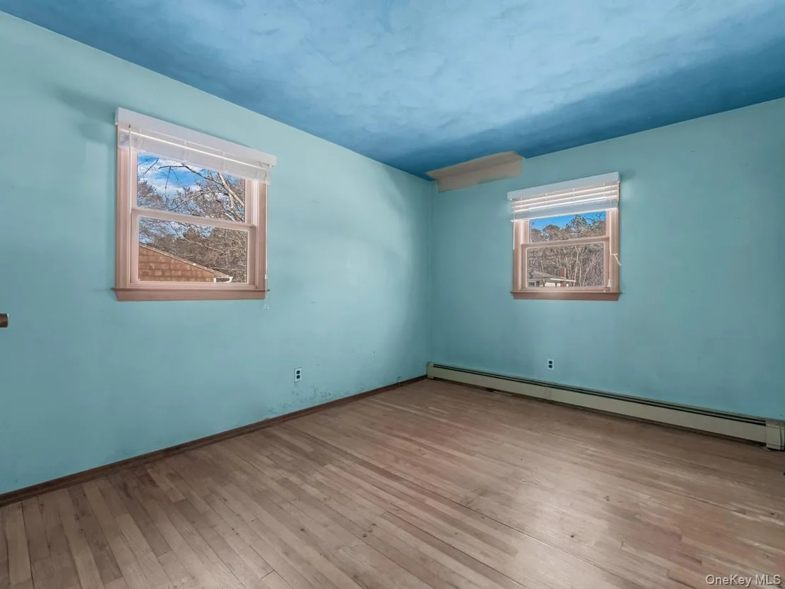 Photo of 103 Glider Avenue