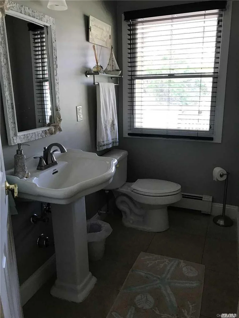 Photo of 304 Dolphin Lane