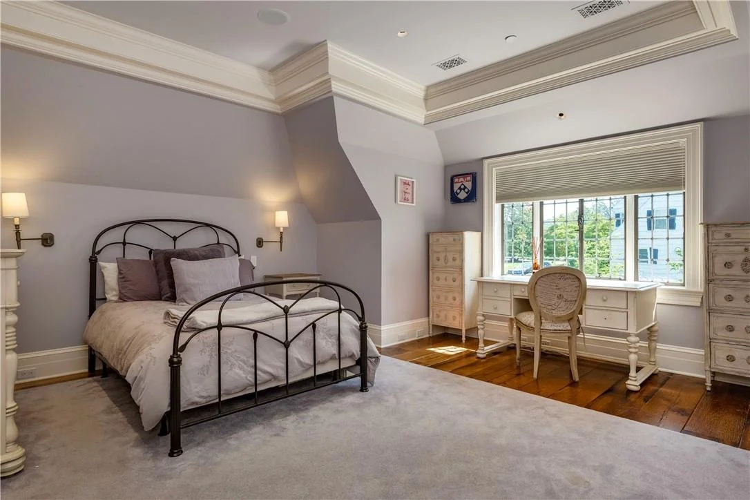 Photo of 53 Park Drive S