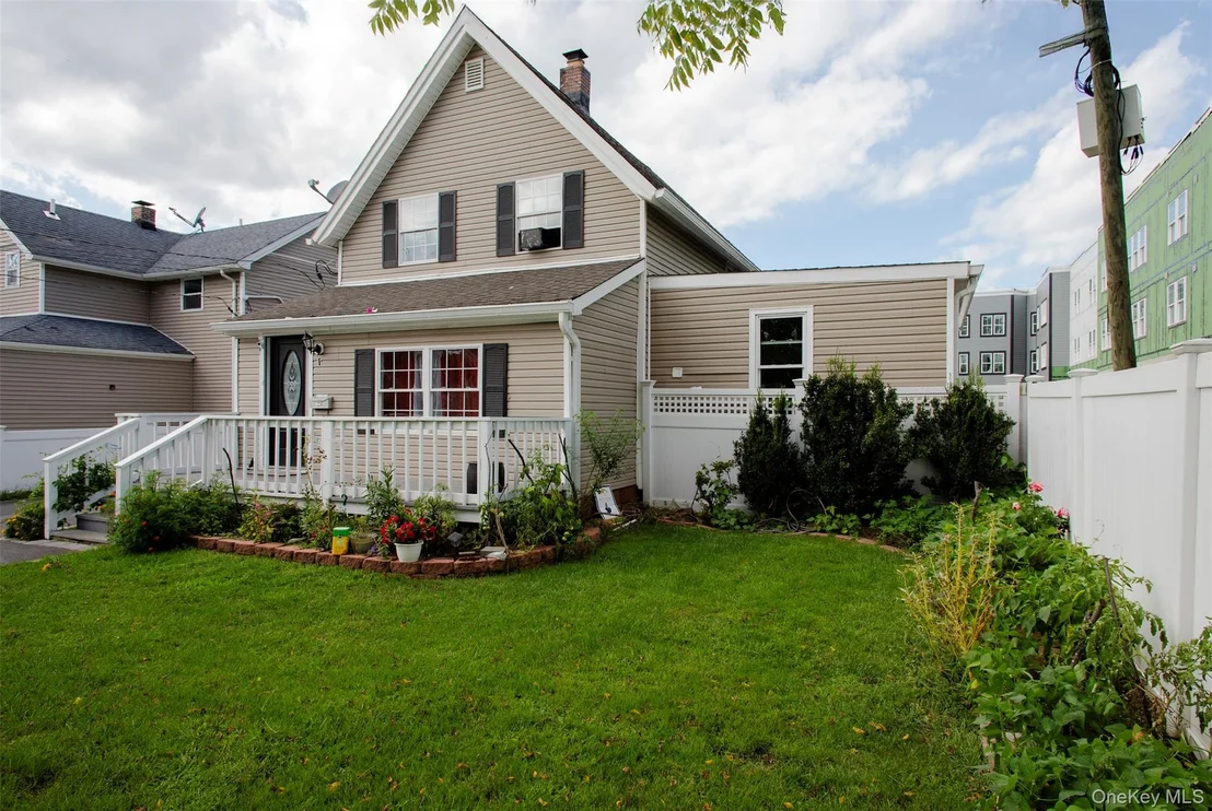 Photo of 1 Brightside Avenue