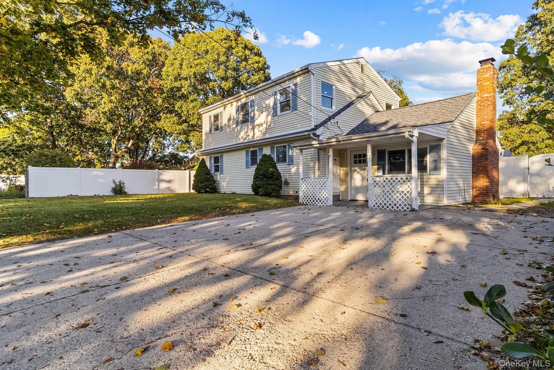Photo of 10 Sunset Drive