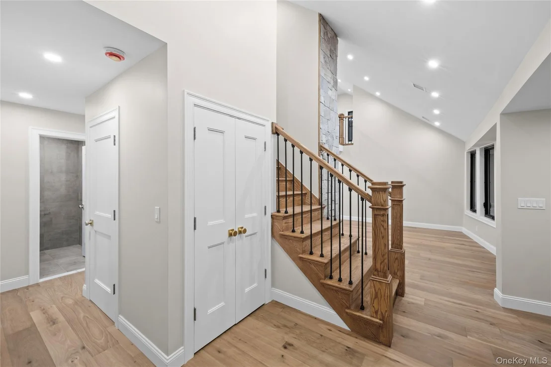 Photo of 11 Ranch Place