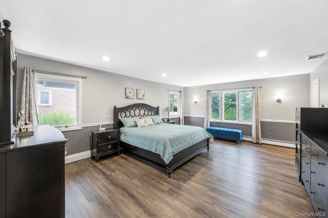 Photo of 49 Village Drive