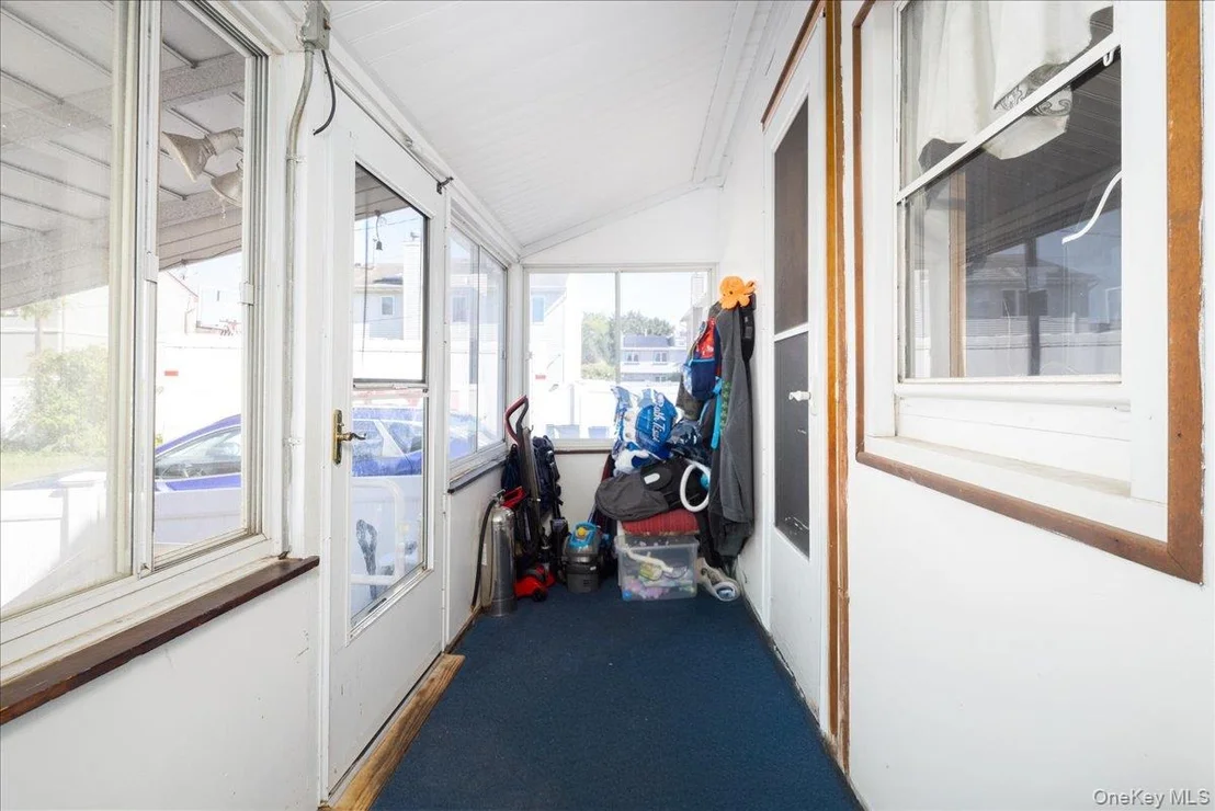Photo of 404 Silver Lane