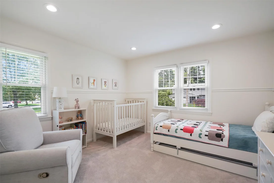 Photo of 8 Elm Hill Drive