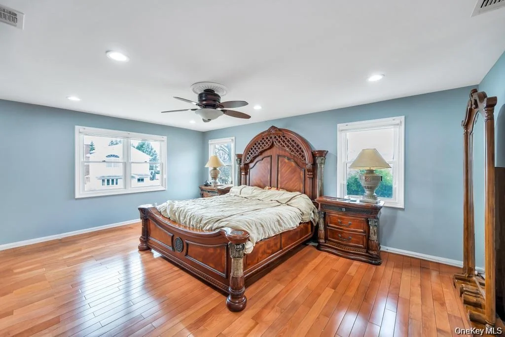 Photo of 6 Garden Circle