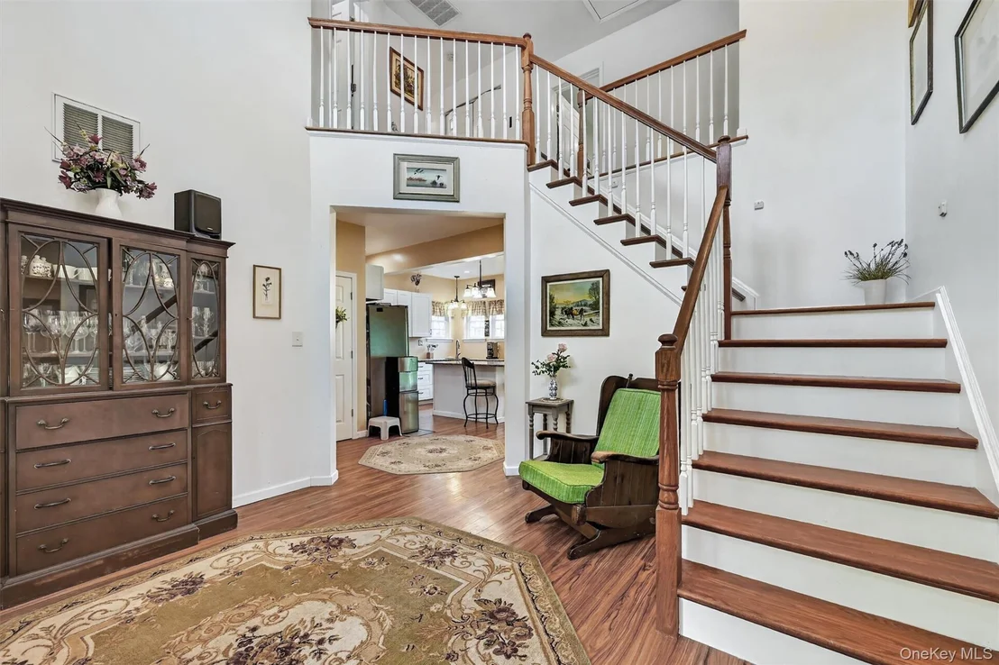 Photo of 5 Decker Drive