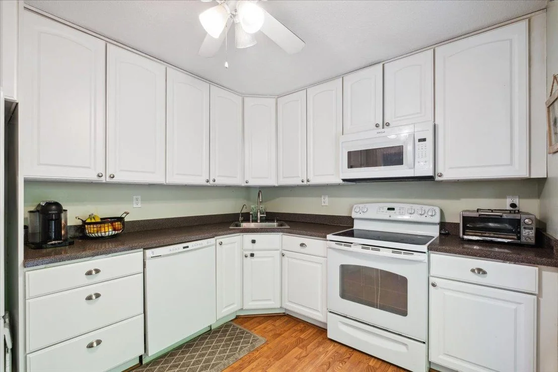Photo of 24 Poplar Circle