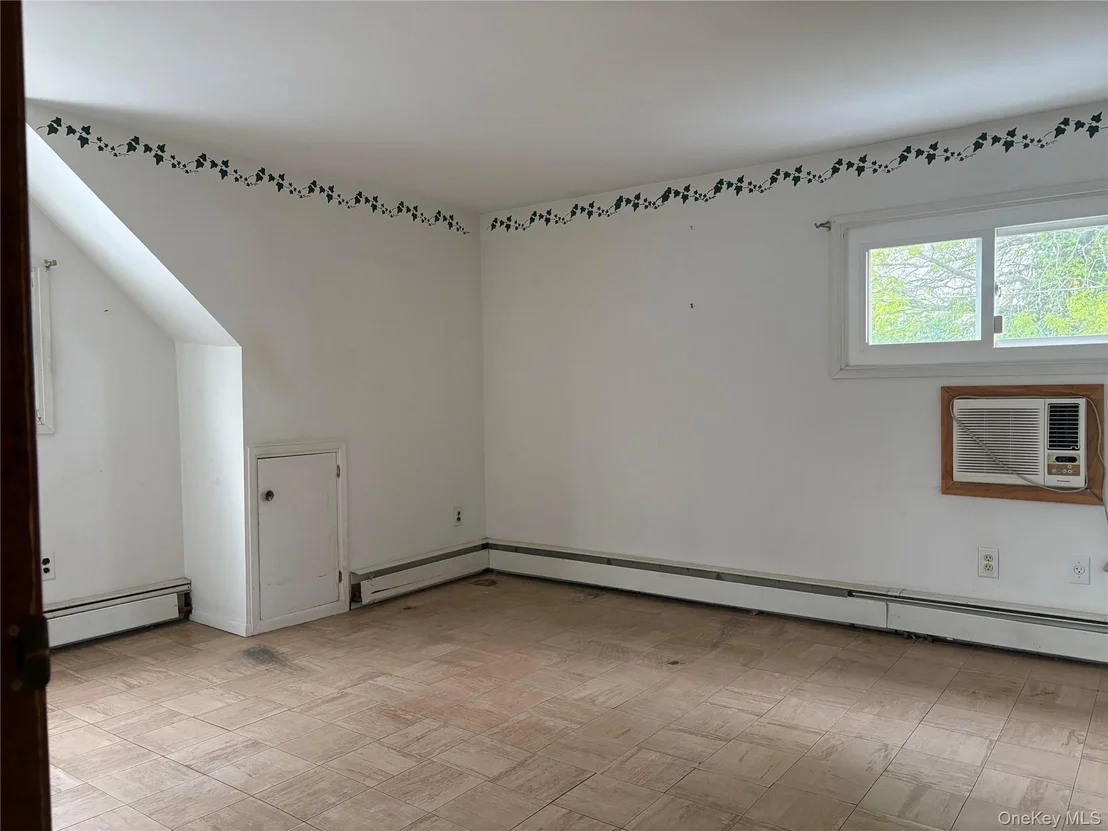Photo of 2 Dwarf Lane