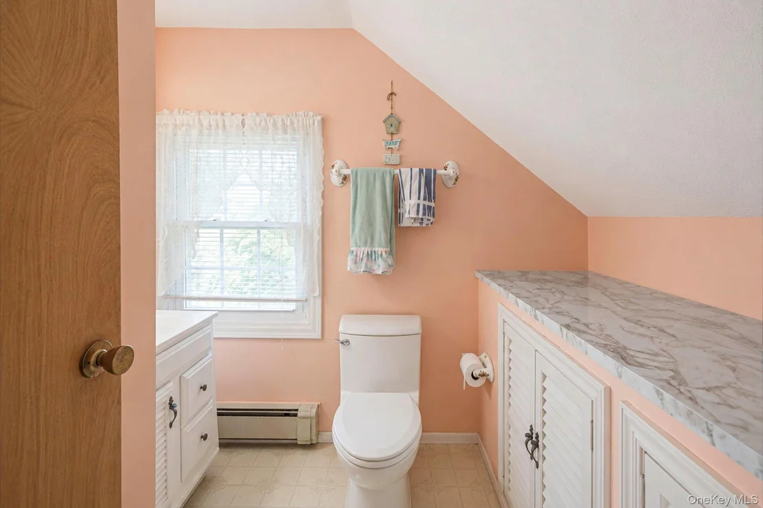 Photo of 112 Lawrence Avenue