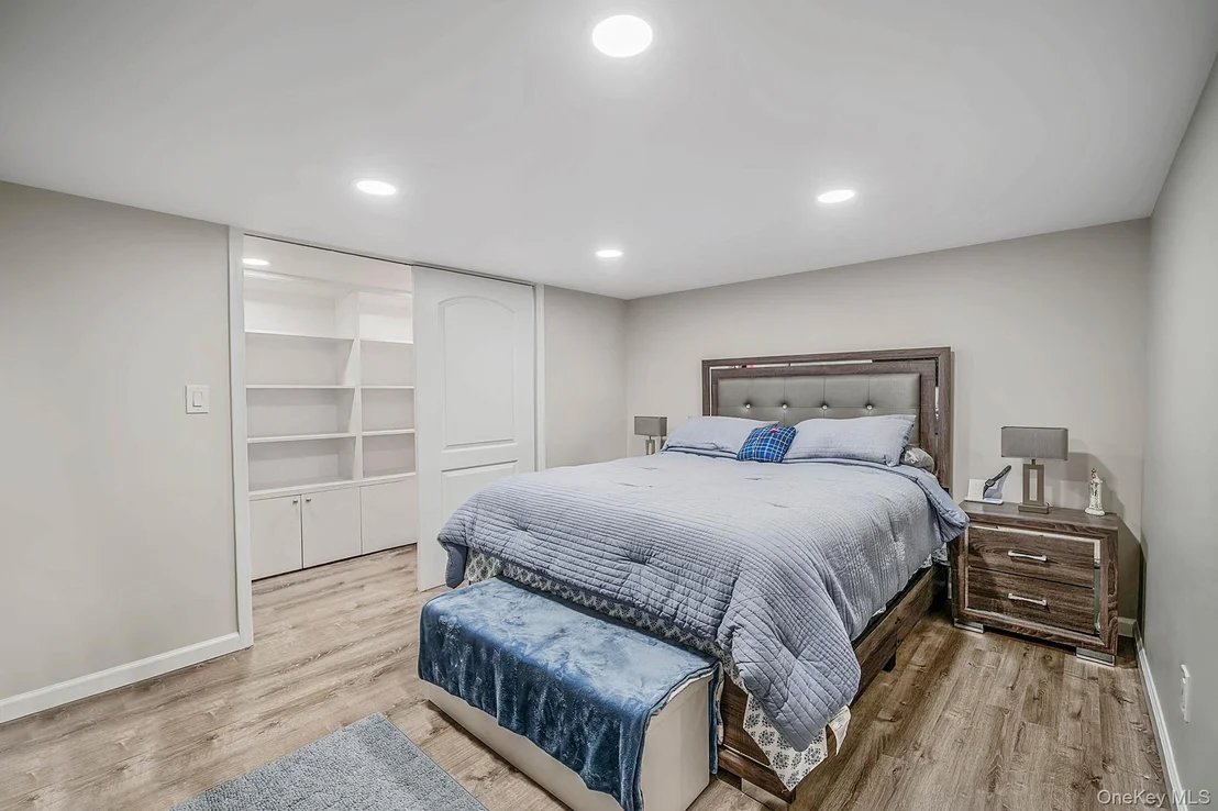 Photo of 5 Overlook Drive